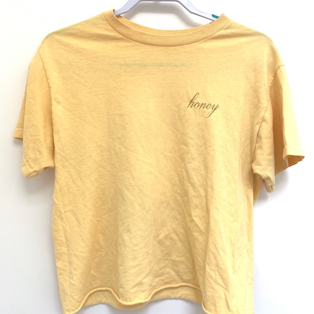 Brandy Melville Tshirt